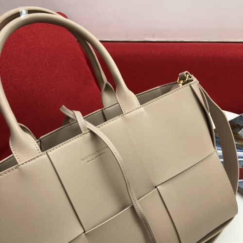 Replica Bottega Veneta BV AAA Quality Handbags For Women #1144119 $128.00 USD for Wholesale