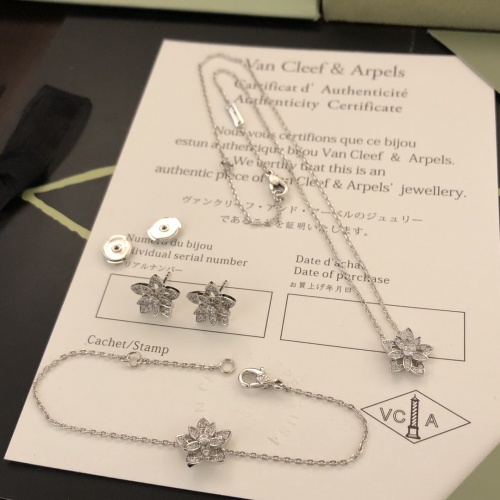 Wholesale Van Cleef &amp; Arpels Jewelry Set For Women #1146223 $76.00 USD, Wholesale Quality Replica Van Cleef &amp; Arpels Jewelry Set