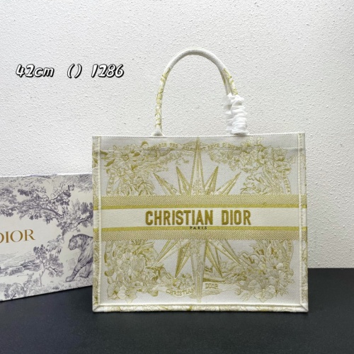 Wholesale Christian Dior AAA Quality Tote-Handbags For Women #1158445 $122.00 USD, Wholesale Quality Replica Christian Dior AAA Handbags