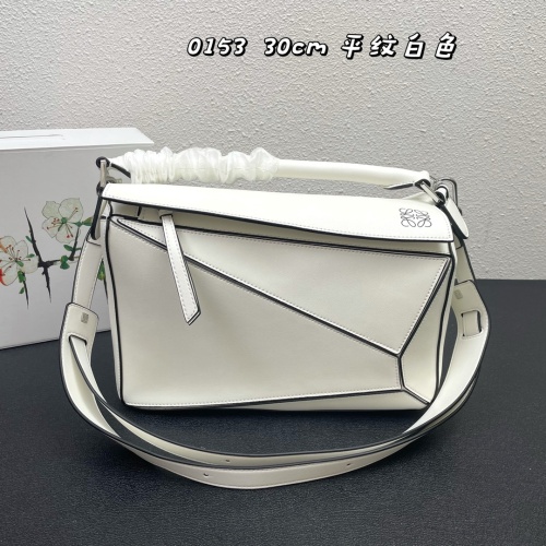 Wholesale LOEWE AAA Quality Messenger Bags For Women #1158896 $98.00 USD, Wholesale Quality Replica LOEWE AAA Messenger Bags