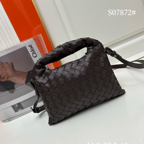 Wholesale Bottega Veneta BV AAA Quality Messenger Bags For Women #1170952 $98.00 USD, Wholesale Quality Replica Bottega Veneta BV AAA Quality Messenger Bags