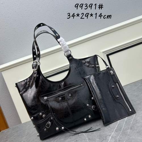 Wholesale Balenciaga AAA Quality Shoulder Bags For Women #1178773 $115.00 USD, Wholesale Quality Replica Balenciaga AAA Quality Shoulder Bags