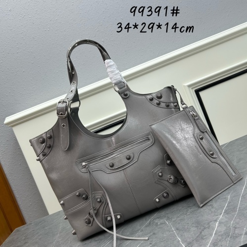 Wholesale Balenciaga AAA Quality Shoulder Bags For Women #1178774 $115.00 USD, Wholesale Quality Replica Balenciaga AAA Quality Shoulder Bags