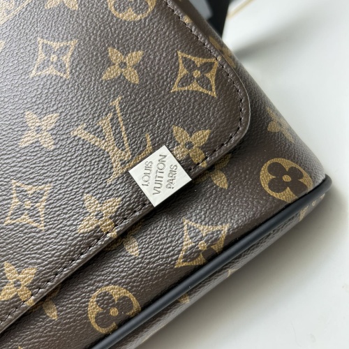 Replica Louis Vuitton AAA Man Messenger Bags #1182617 $80.00 USD for Wholesale