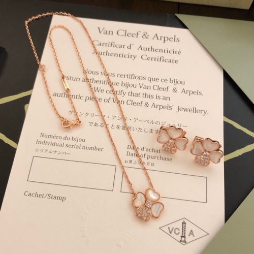 Wholesale Van Cleef &amp; Arpels Jewelry Set For Women #1182890 $56.00 USD, Wholesale Quality Replica Van Cleef &amp; Arpels Jewelry Set