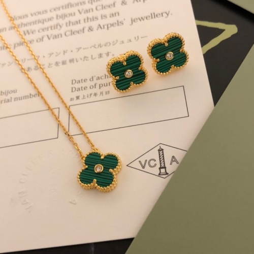 Wholesale Van Cleef &amp; Arpels Jewelry Set For Women #1183251 $45.00 USD, Wholesale Quality Replica Van Cleef &amp; Arpels Jewelry Set