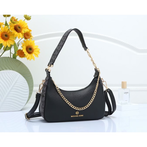 Wholesale Michael Kors Messenger Bags For Women #1185295 $32.00 USD, Wholesale Quality Replica Michael Kors Messenger Bags