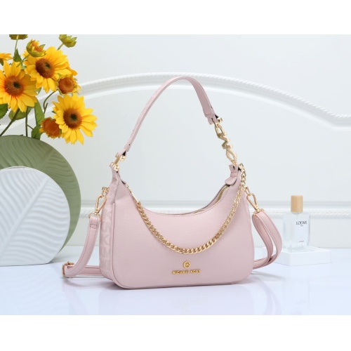 Wholesale Michael Kors Messenger Bags For Women #1185296 $32.00 USD, Wholesale Quality Replica Michael Kors Messenger Bags