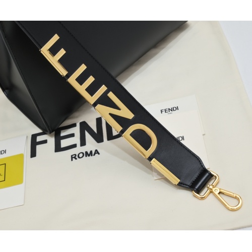 Replica Fendi AAA Quality Handbags For Women #1185422 $102.00 USD for Wholesale