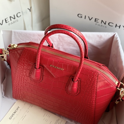 Wholesale Givenchy AAA Quality Handbags For Women #1185532 $190.00 USD, Wholesale Quality Replica Givenchy AAA Quality Handbags