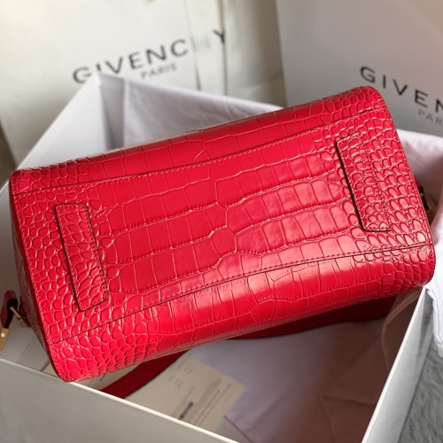 Replica Givenchy AAA Quality Handbags For Women #1185532 $190.00 USD for Wholesale