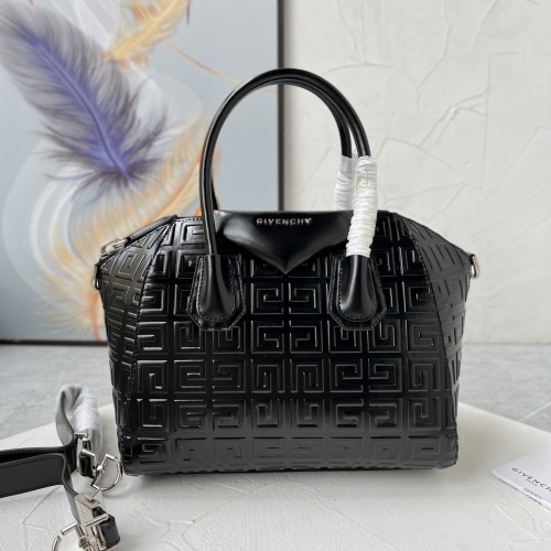 Wholesale Givenchy AAA Quality Handbags For Women #1185536 $205.00 USD, Wholesale Quality Replica Givenchy AAA Quality Handbags