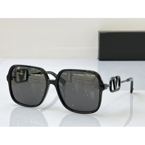 Wholesale Valentino AAA Quality Sunglasses #1187603 $64.00 USD, Wholesale Quality Replica Valentino AAA Quality Sunglasses