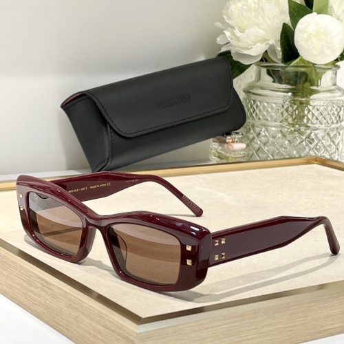 Wholesale Valentino AAA Quality Sunglasses #1187802 $64.00 USD, Wholesale Quality Replica Valentino AAA Quality Sunglasses