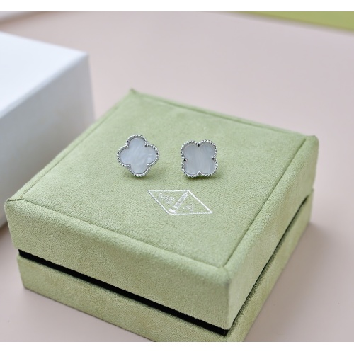 Wholesale Van Cleef &amp; Arpels Earrings For Women #1191316 $15.00 USD, Wholesale Quality Replica Van Cleef &amp; Arpels Earrings