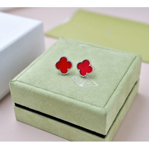 Wholesale Van Cleef &amp; Arpels Earrings For Women #1191320 $15.00 USD, Wholesale Quality Replica Van Cleef &amp; Arpels Earrings