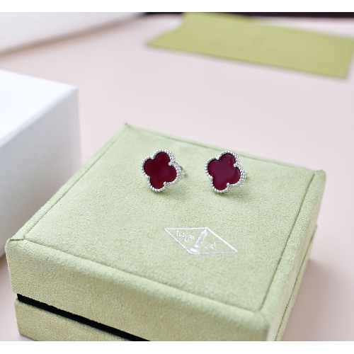 Wholesale Van Cleef &amp; Arpels Earrings For Women #1191321 $15.00 USD, Wholesale Quality Replica Van Cleef &amp; Arpels Earrings