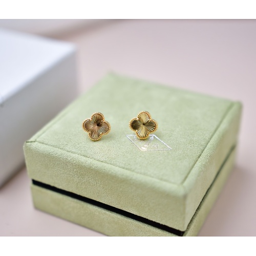 Wholesale Van Cleef &amp; Arpels Earrings For Women #1191328 $15.00 USD, Wholesale Quality Replica Van Cleef &amp; Arpels Earrings