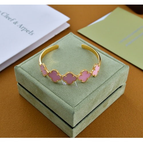 Wholesale Van Cleef &amp; Arpels Bracelets For Women #1191506 $22.00 USD, Wholesale Quality Replica Van Cleef &amp; Arpels Bracelets