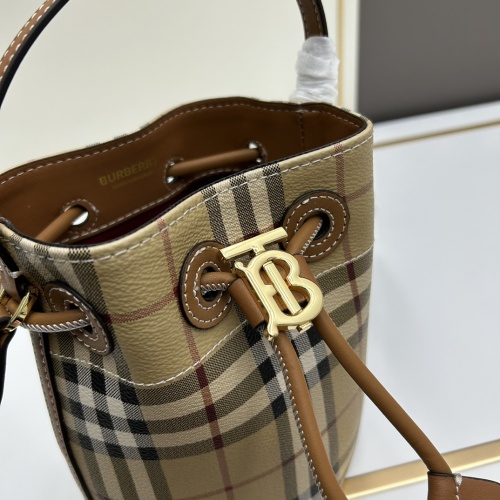 Replica Burberry AAA Quality Messenger Bags For Women #1191684 $98.00 USD for Wholesale