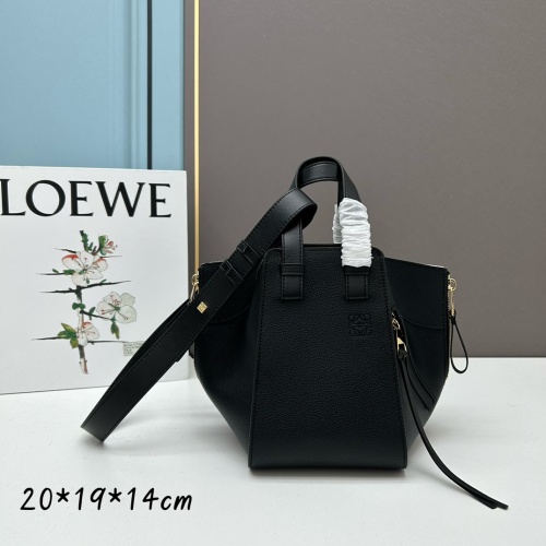 Wholesale LOEWE AAA Quality Handbags For Women #1191982 $122.00 USD, Wholesale Quality Replica LOEWE AAA Quality Handbags