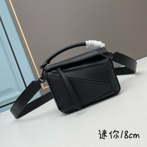 Wholesale LOEWE AAA Quality Messenger Bags For Women #1192005 $115.00 USD, Wholesale Quality Replica LOEWE AAA Messenger Bags