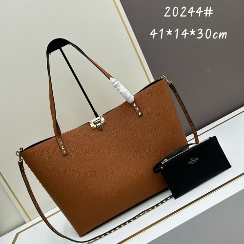 Wholesale Valentino AAA Quality Shoulder Bags For Women #1192181 $102.00 USD, Wholesale Quality Replica Valentino AAA Quality Shoulder Bags