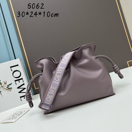 Wholesale LOEWE AAA Quality Messenger Bags For Women #1193457 $170.00 USD, Wholesale Quality Replica LOEWE AAA Messenger Bags