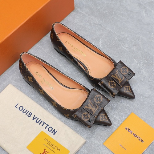 Replica Louis Vuitton Flat Shoes For Women #1197906 $112.00 USD for Wholesale