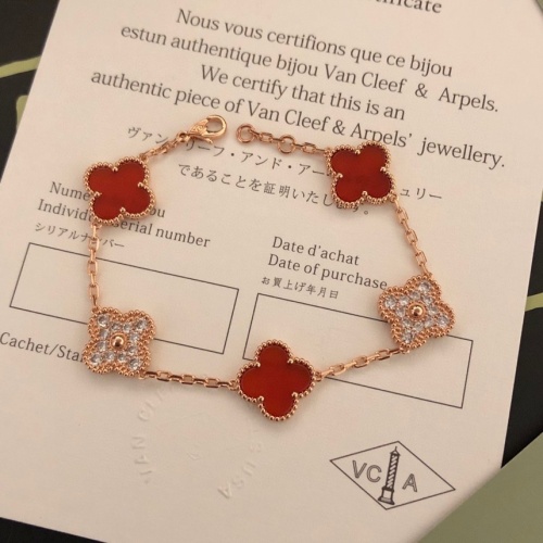 Wholesale Van Cleef &amp; Arpels Bracelets For Women #1203607 $36.00 USD, Wholesale Quality Replica Van Cleef &amp; Arpels Bracelets