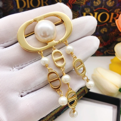 Replica Christian Dior Brooches For Women #1205116 $32.00 USD for Wholesale