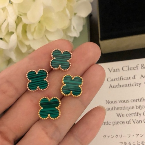 Replica Van Cleef & Arpels Earrings For Women #1205157 $27.00 USD for Wholesale