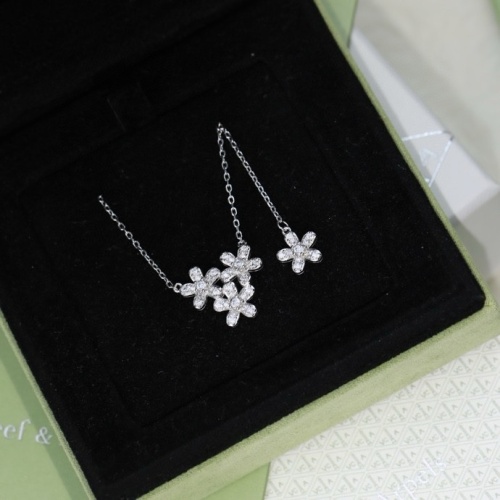 Wholesale Van Cleef &amp; Arpels Necklaces For Women #1205545 $39.00 USD, Wholesale Quality Replica Van Cleef &amp; Arpels Necklaces