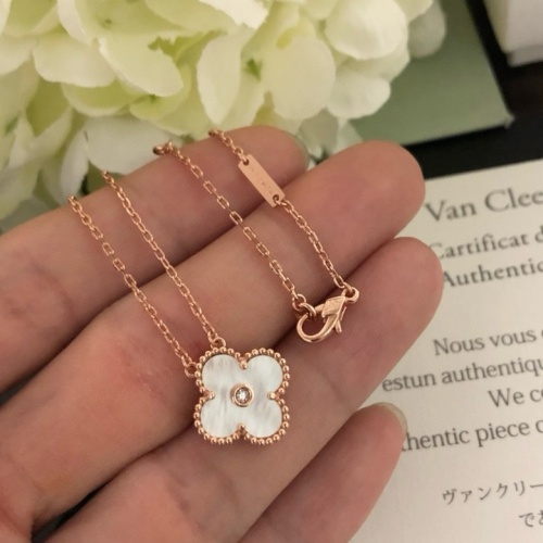 Wholesale Van Cleef &amp; Arpels Necklaces For Women #1205663 $25.00 USD, Wholesale Quality Replica Van Cleef &amp; Arpels Necklaces