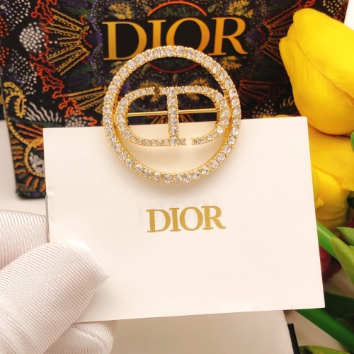 Replica Christian Dior Brooches For Women #1205876 $29.00 USD for Wholesale