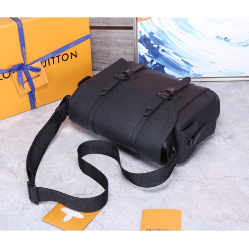 Replica Louis Vuitton AAA Man Messenger Bags #1210362 $182.00 USD for Wholesale