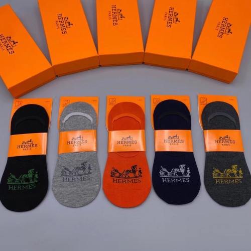 Wholesale Hermes Socks #1210468 $29.00 USD, Wholesale Quality Replica Hermes Socks