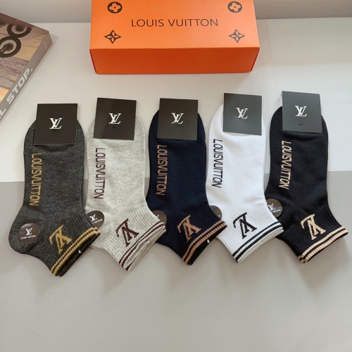 Replica Louis Vuitton LV Socks #1212759 $27.00 USD for Wholesale