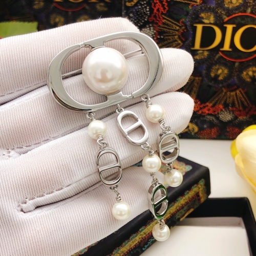 Replica Christian Dior Brooches For Women #1215364 $32.00 USD for Wholesale