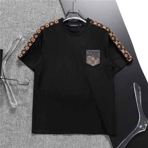 Replica Louis Vuitton LV Tracksuits Short Sleeved For Men #1218903 $48.00 USD for Wholesale