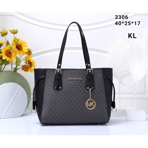 Wholesale Michael Kors Handbags For Women #1219166 $34.00 USD, Wholesale Quality Replica Michael Kors Handbags