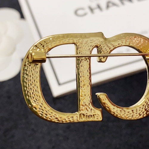 Replica Christian Dior Brooches For Women #1219927 $27.00 USD for Wholesale