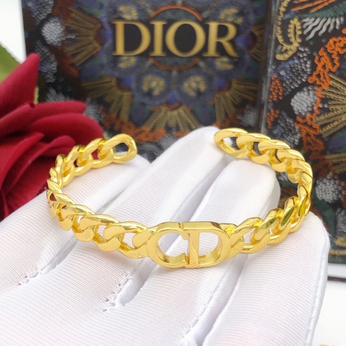 Wholesale Christian Dior Bracelets #1220059 $29.00 USD, Wholesale Quality Replica Christian Dior Bracelets