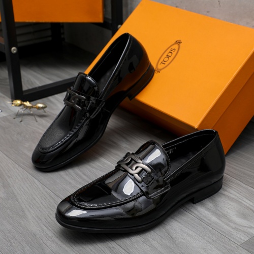 Wholesale TOD'S Oxfords Shoes For Men #1220992 $80.00 USD, Wholesale Quality Replica TOD'S Oxfords Shoes