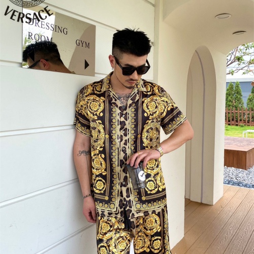 Replica Versace Tracksuits Short Sleeved For Men #1221789 $72.00 USD for Wholesale