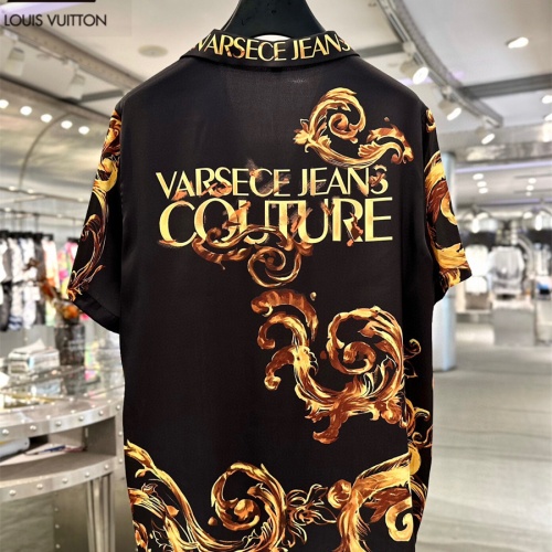 Replica Versace Tracksuits Short Sleeved For Men #1221792 $72.00 USD for Wholesale