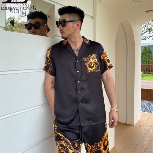 Replica Versace Tracksuits Short Sleeved For Men #1221792 $72.00 USD for Wholesale