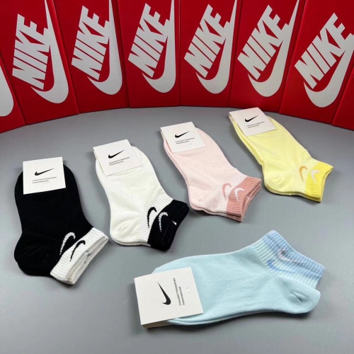 Replica Nike Socks #1221945 $27.00 USD for Wholesale