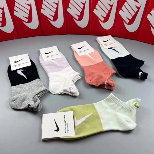 Replica Nike Socks #1221946 $27.00 USD for Wholesale