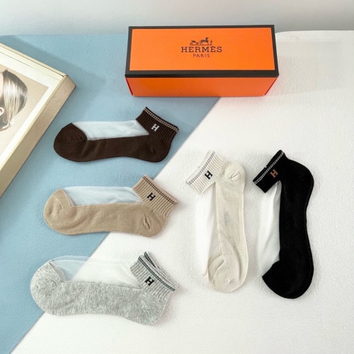 Replica Hermes Socks #1221955 $27.00 USD for Wholesale